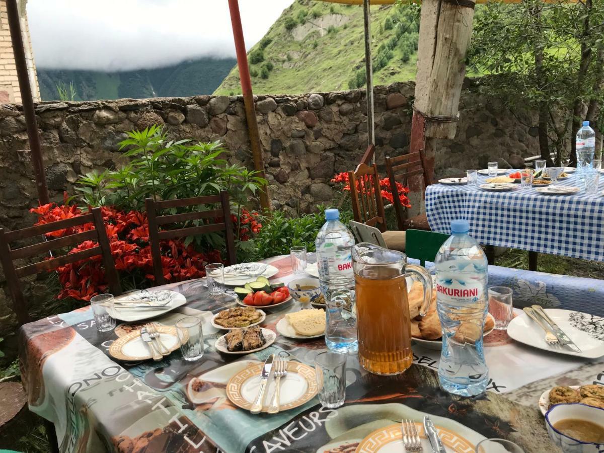 Home Of Bella & Tamo Kazbegi Εξωτερικό φωτογραφία